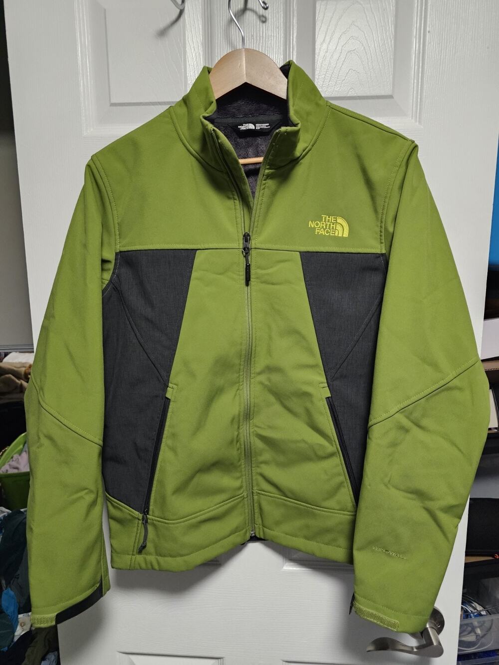 The North Face Men's Apex Chromium Thermal Lined Jacket Sz Small Green